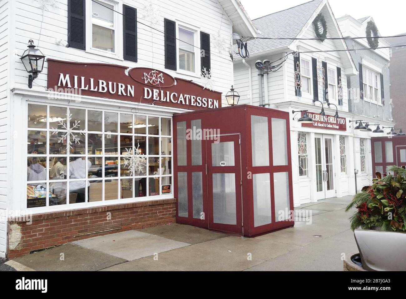 Millburn Delicatessen 328 Millburn Avenue, Millburn, NJ 07041  Local favorite, open since 1946. Best Deli sandwich in the Garden State. Stock Photo