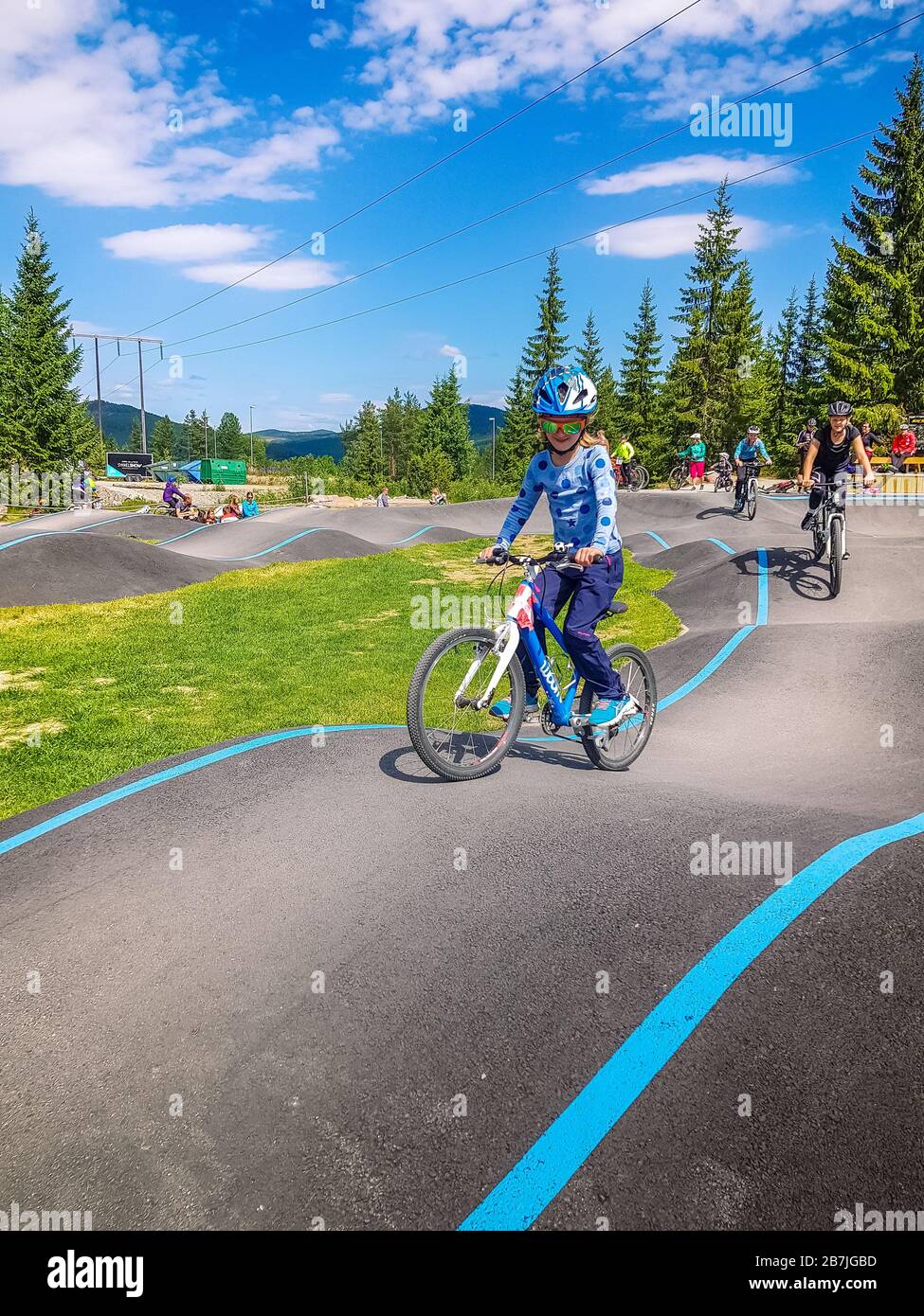 Pump track hires stock photography and images Alamy