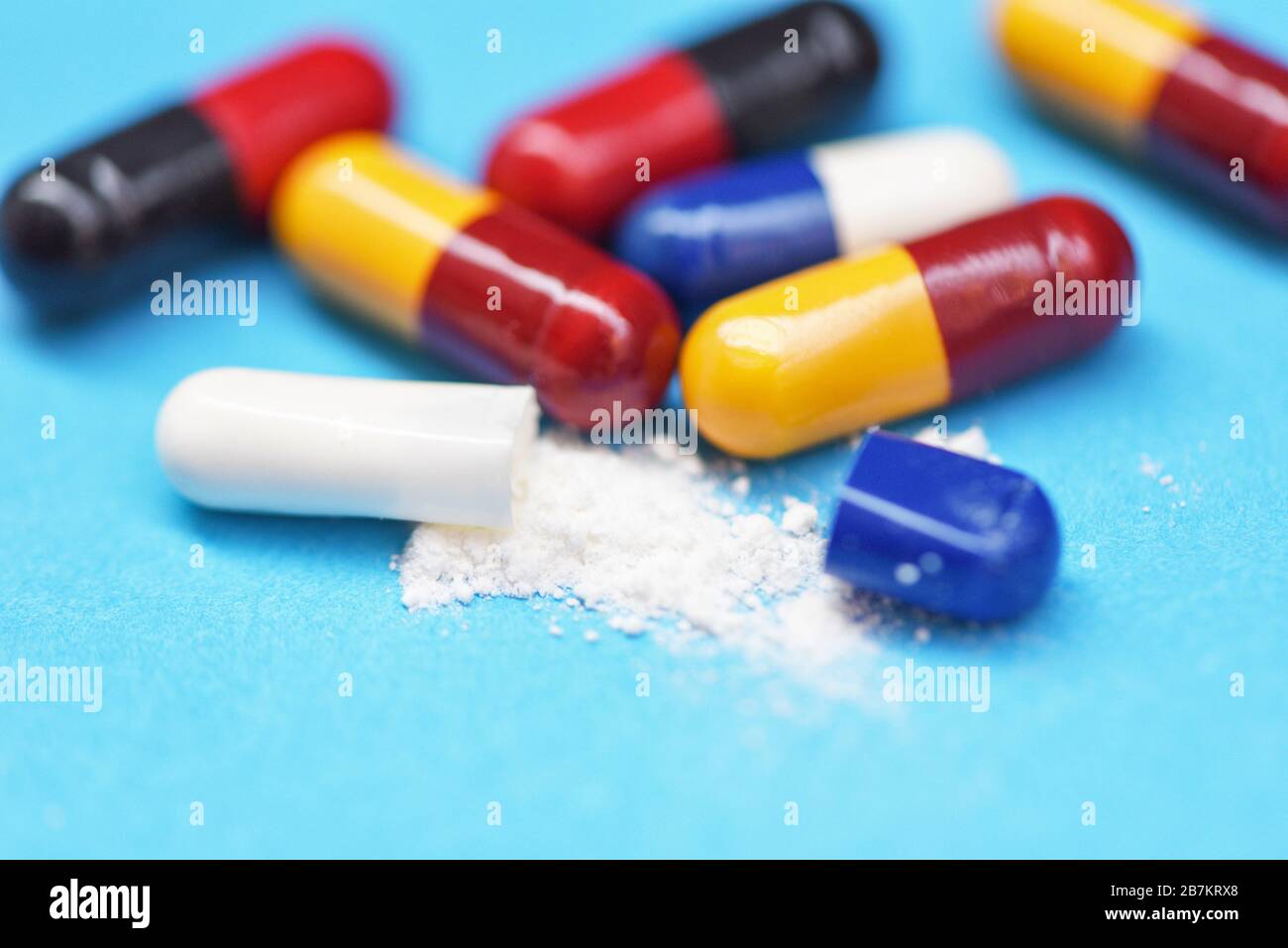 Capsule pill / Many colorful assorted pharmaceutical medicine pills