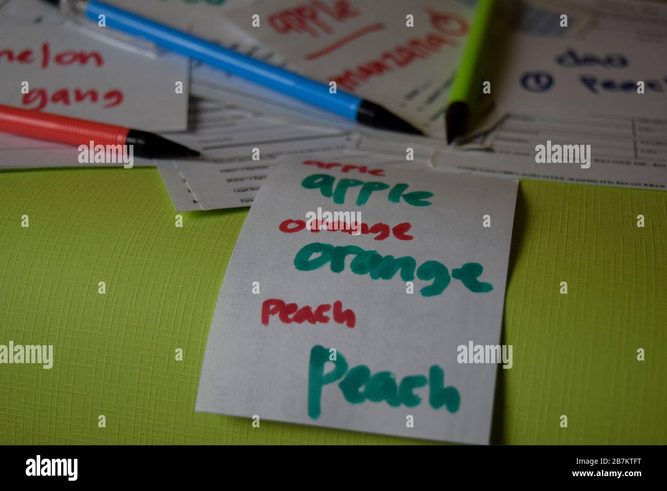 Learn English Language write on a sticky note isolated on Office Desk