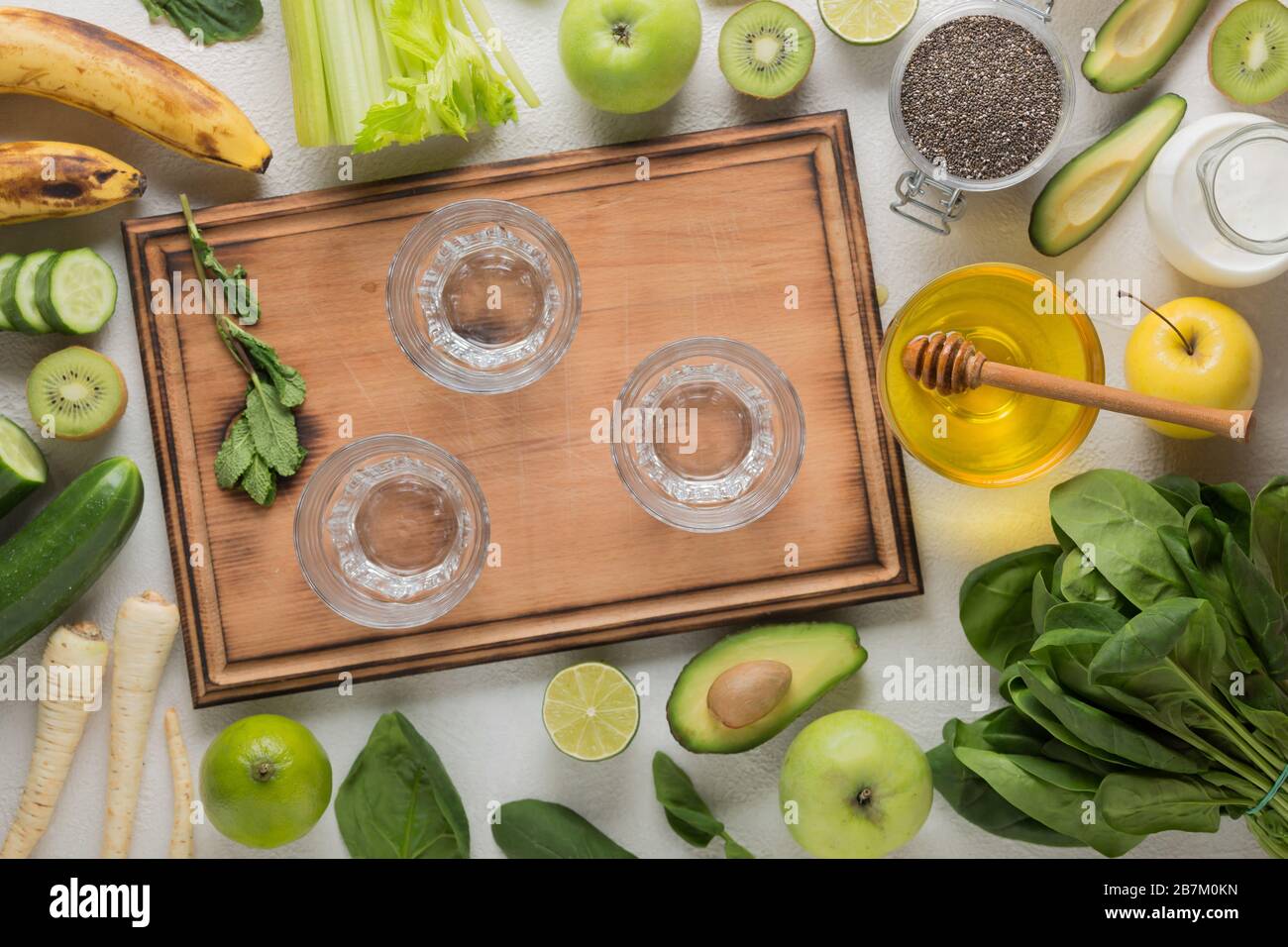 weight loss, eliminating toxins, lemon juice, superfood, harmful