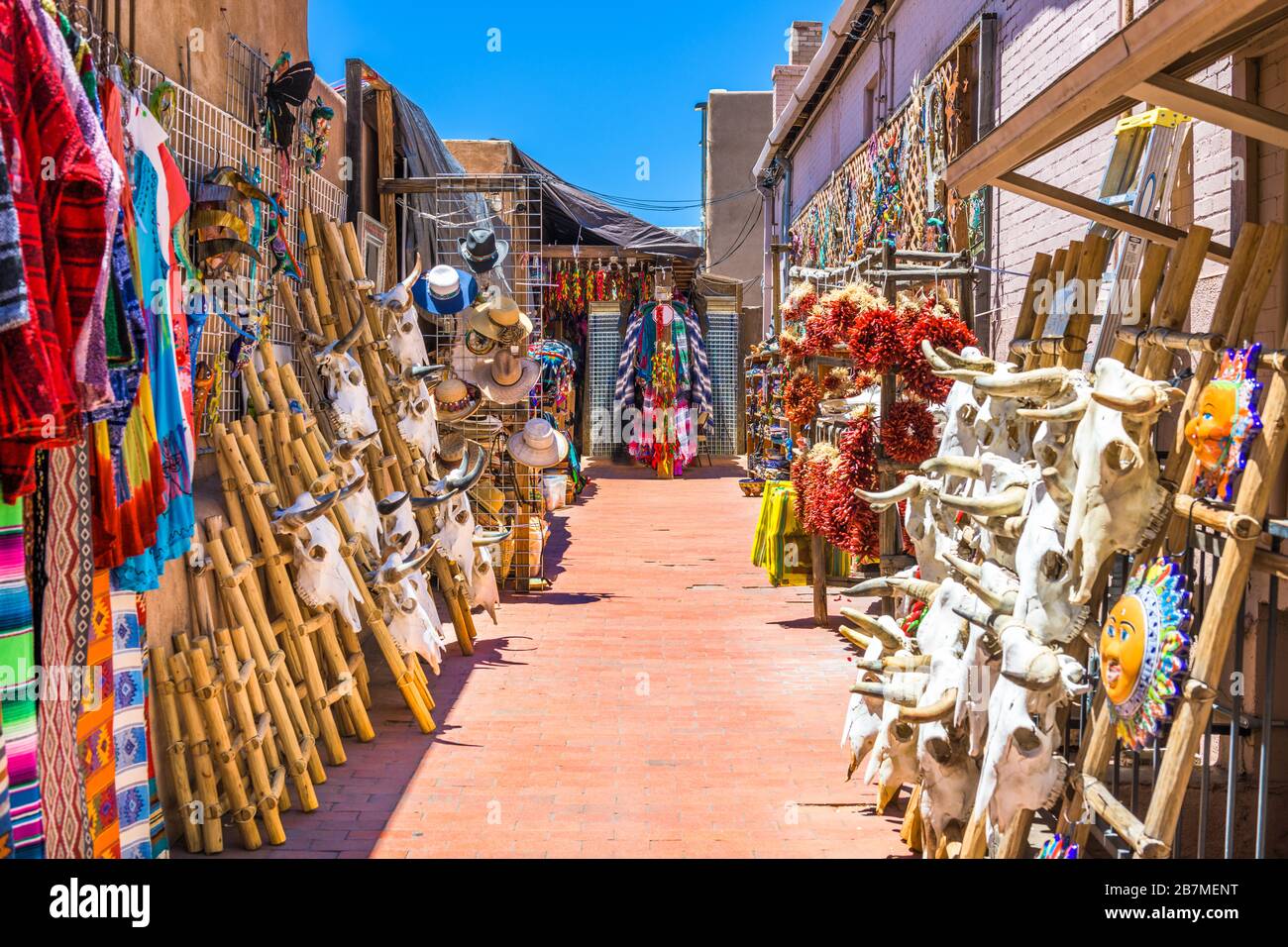 Santa Fe, New Mexico, USA market selling traditional southwestern goods. Stock Photo