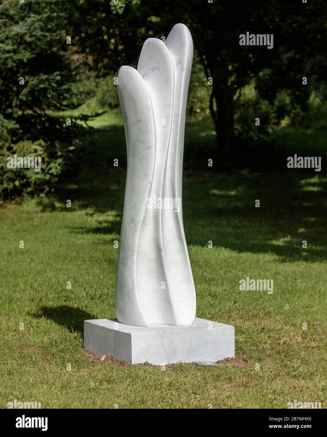 marks hall sculpture colchester essex england uk Stock Photo - Alamy