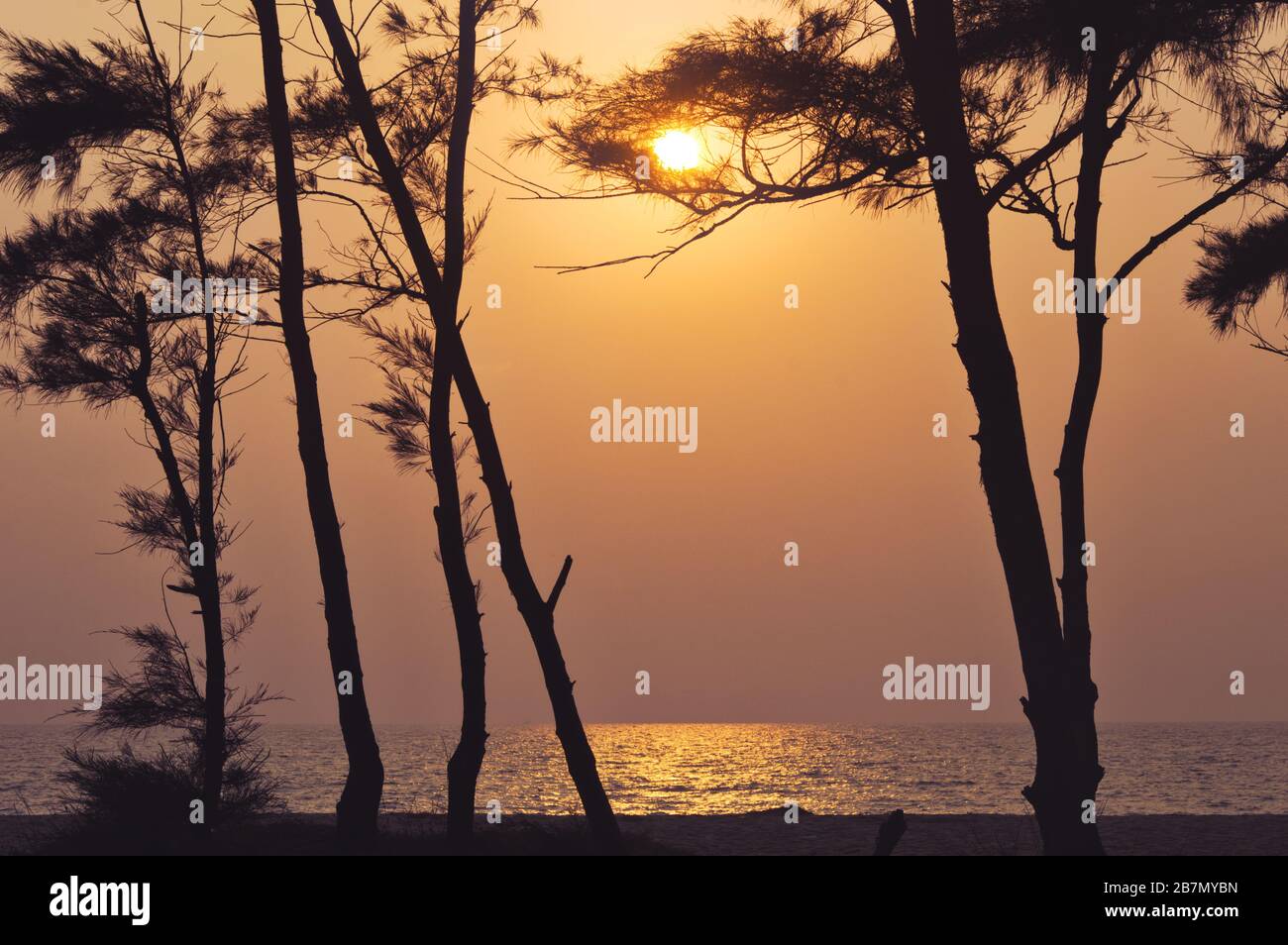Sunset view from Panamboor sea shore at Mangalore, Karntaka, India Stock Photo