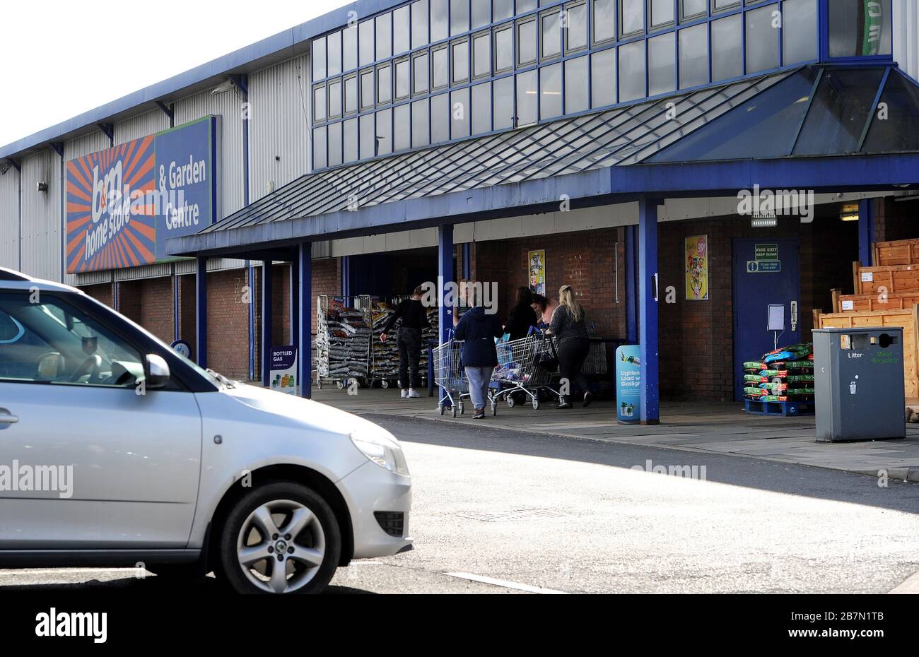 Bolton shopping park hires stock photography and images Alamy