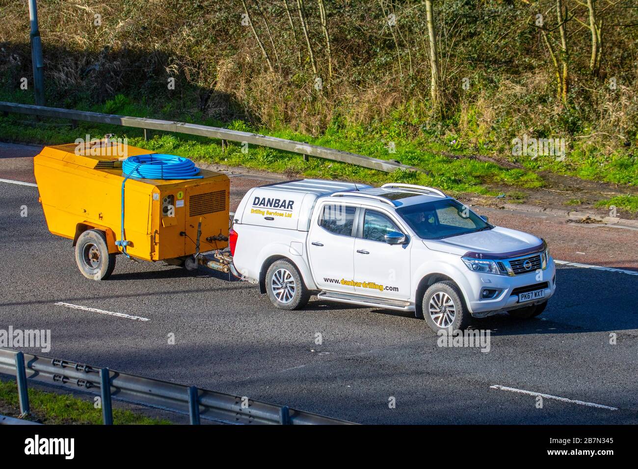 Drilling contractor towing power unit hires stock photography and