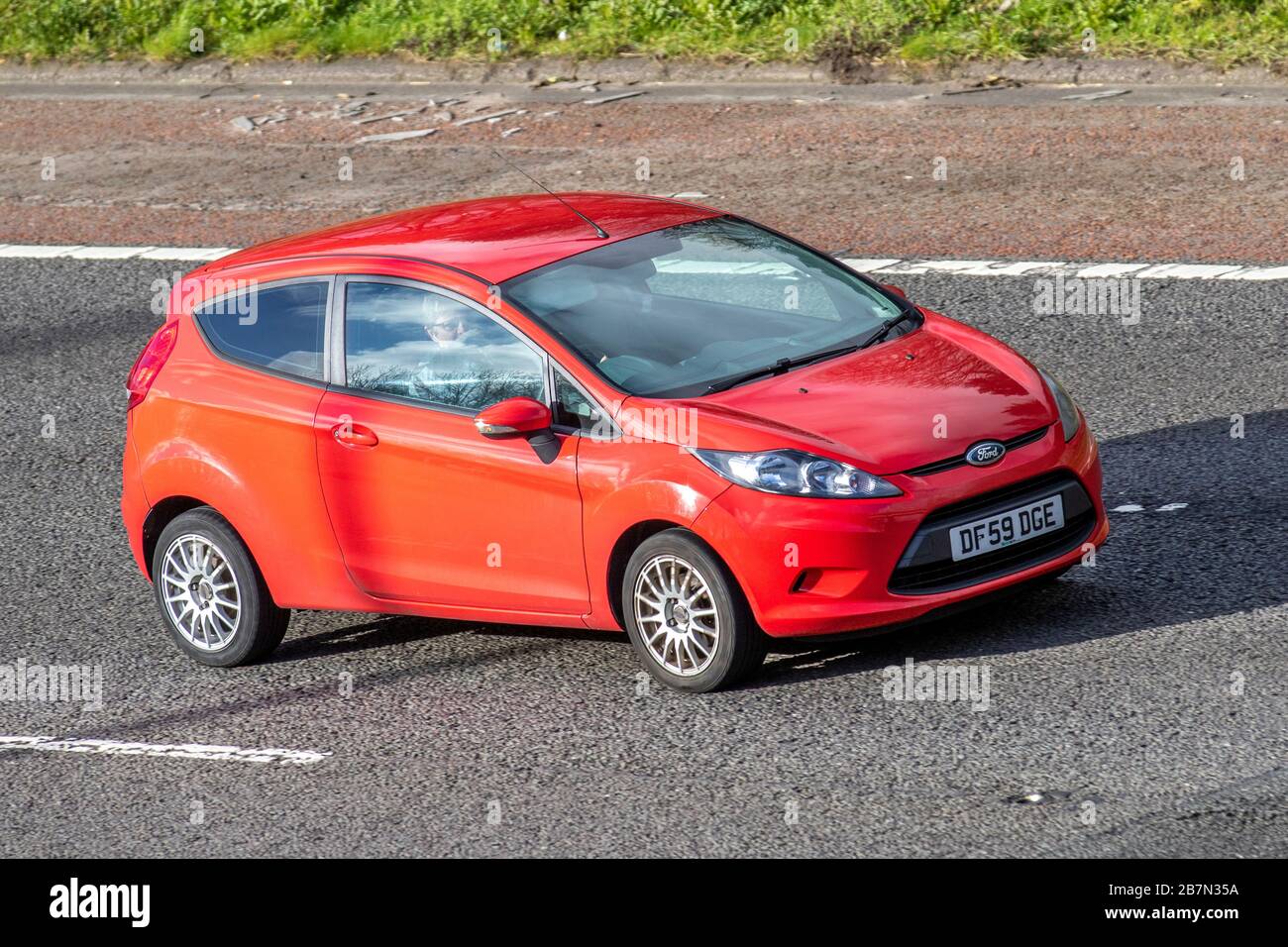 Ford fiesta 1 2 style plus 5d 81 bhp hi-res stock photography and