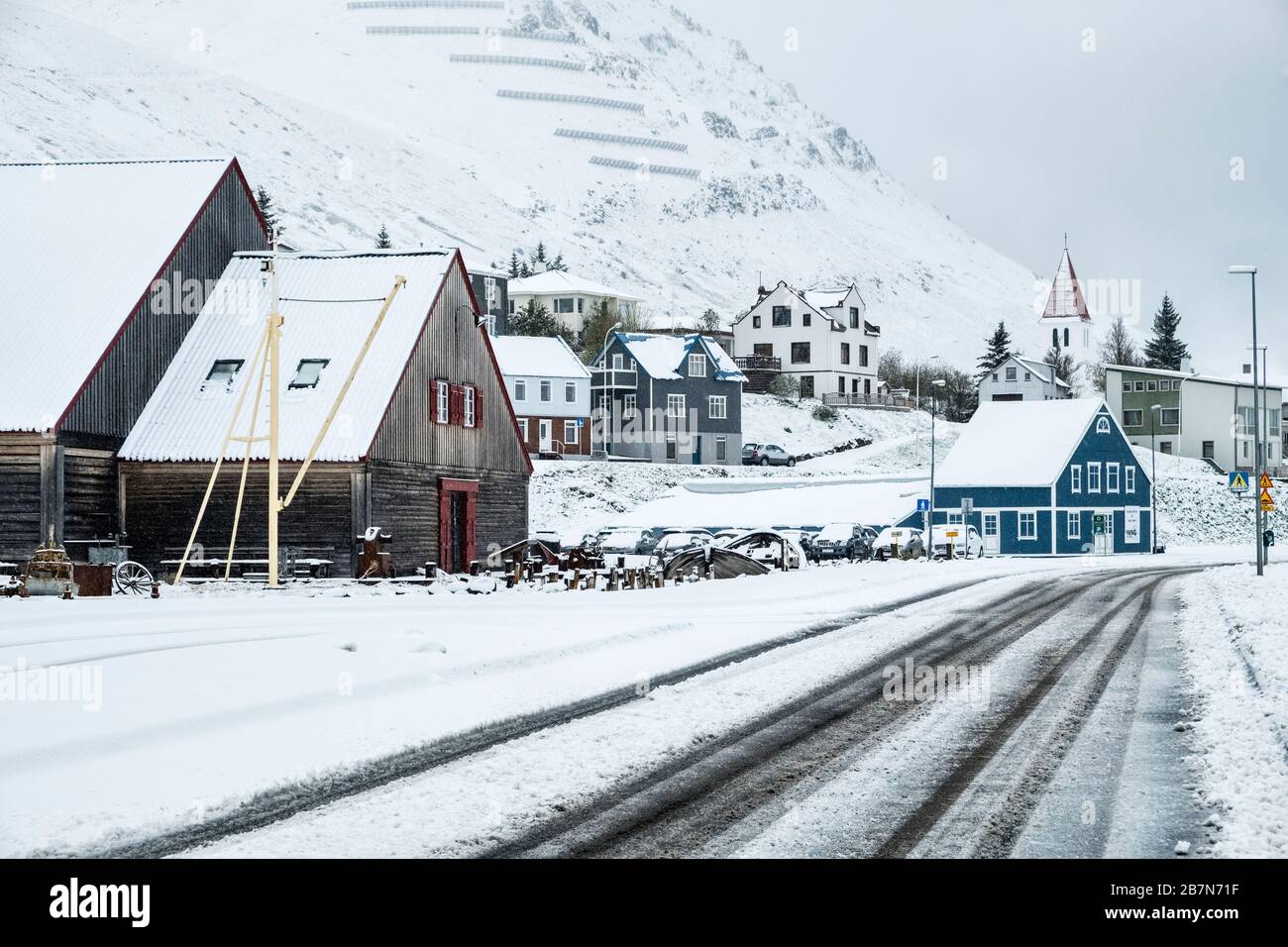 Snowy spring weather in mid-May in the small fishing town of Siglufjörður in northern Iceland Stock Photo