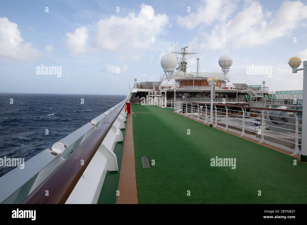 Deck 14, The sun deck, onboard P&O cruise ship Oceana Stock Photo - Alamy