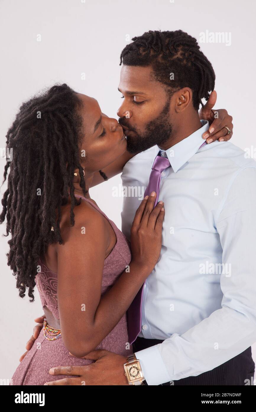 Romantic Black couple kissing Stock Photo - Alamy