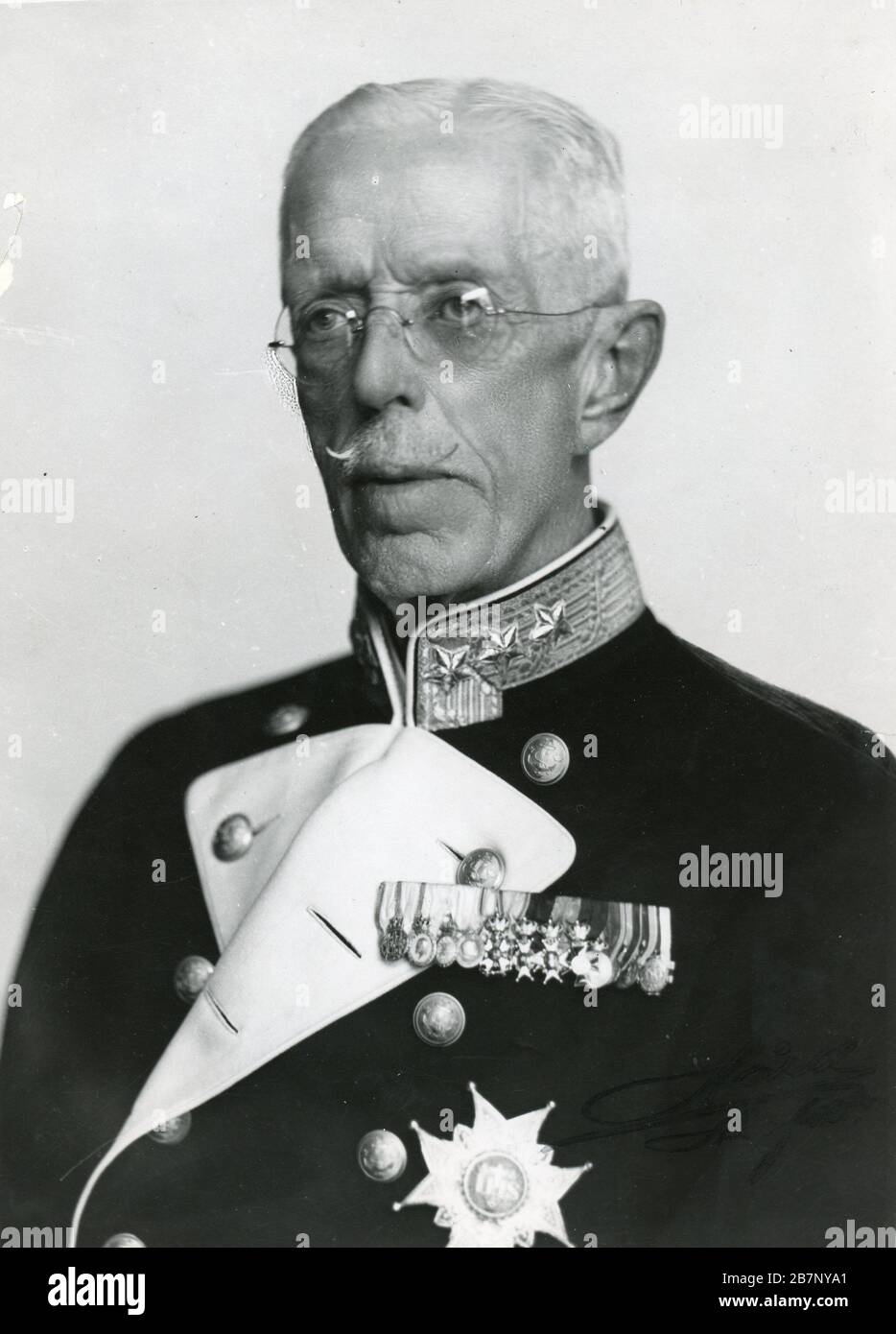 King gustaf v portrait hires stock photography and images Alamy