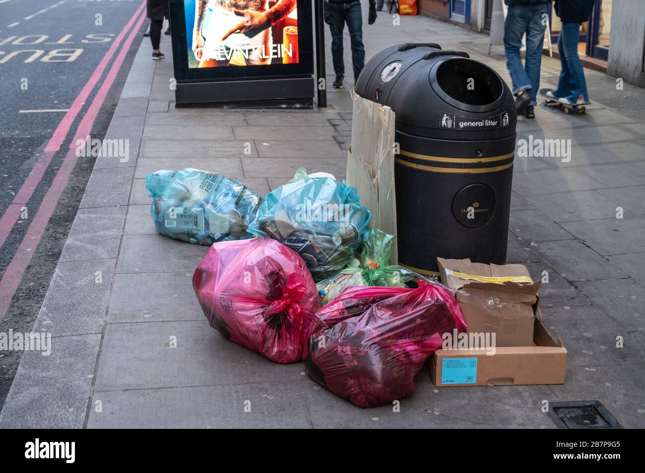 Rubbish sack hi-res stock photography and images - Alamy