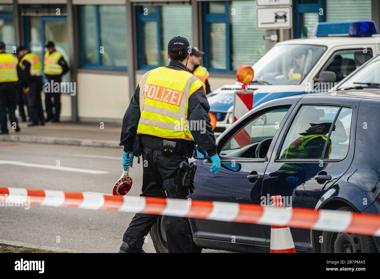 Car health and safety checks hi-res stock photography and images - Alamy