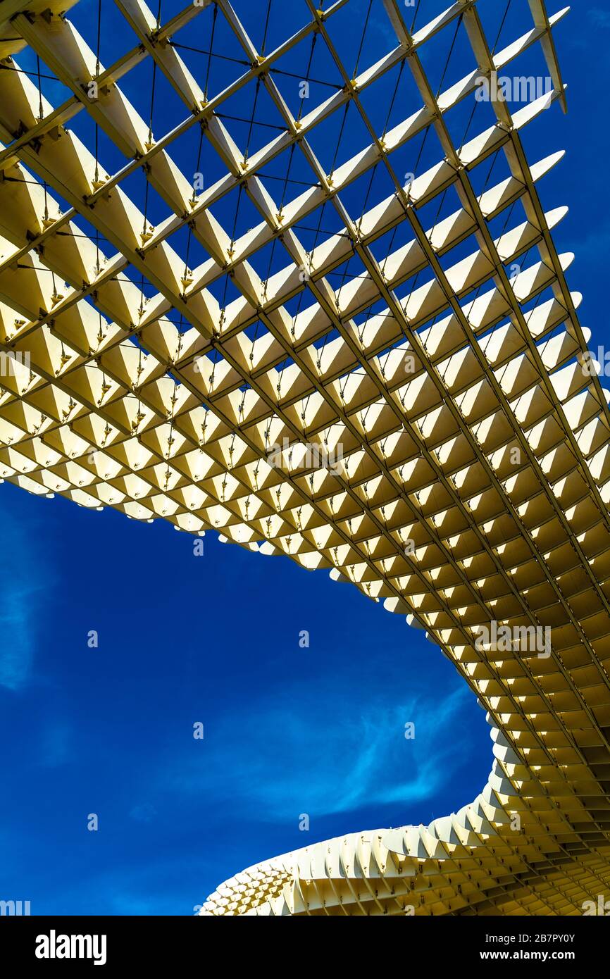 Metropol Parasol, largest wooden structure in the world by architect Jürgen Mayer, Plaza de la Encarnación, Seville, Spain Stock Photo