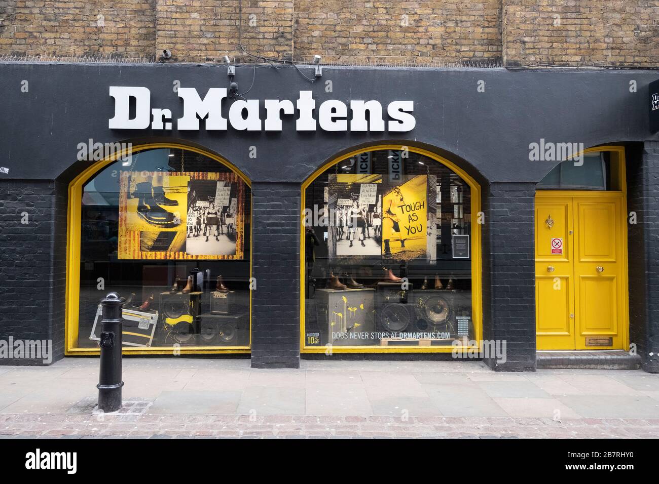 store dr martens