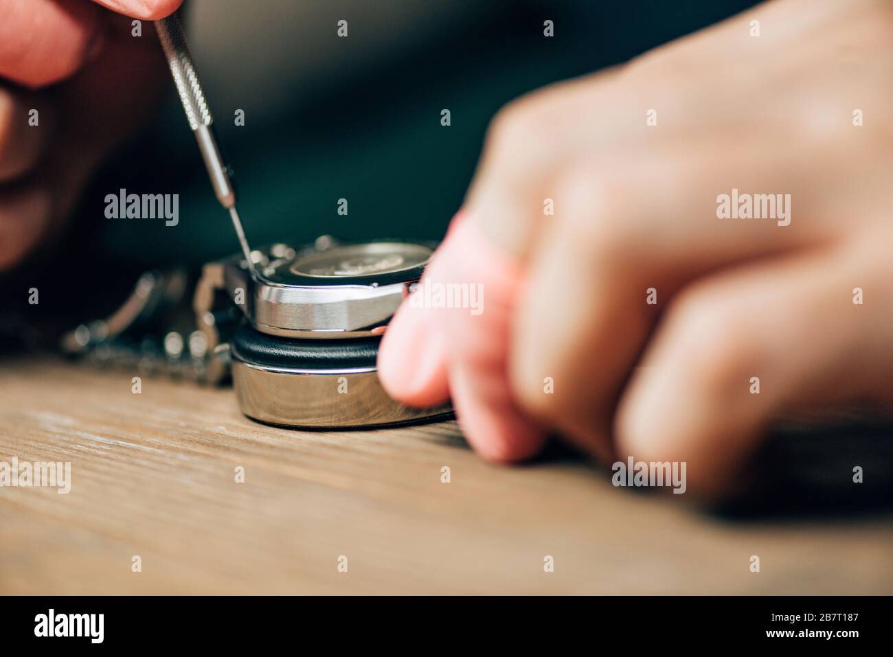 Mechanical wooden man clock hi-res stock photography and images - Alamy