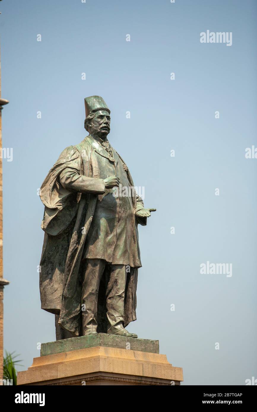 18 Feb 2007 Statue of Sir. Pherozeshah M Mehta at BMC building ; Bombay Mumbai ; Maharashtra ; India Stock Photo