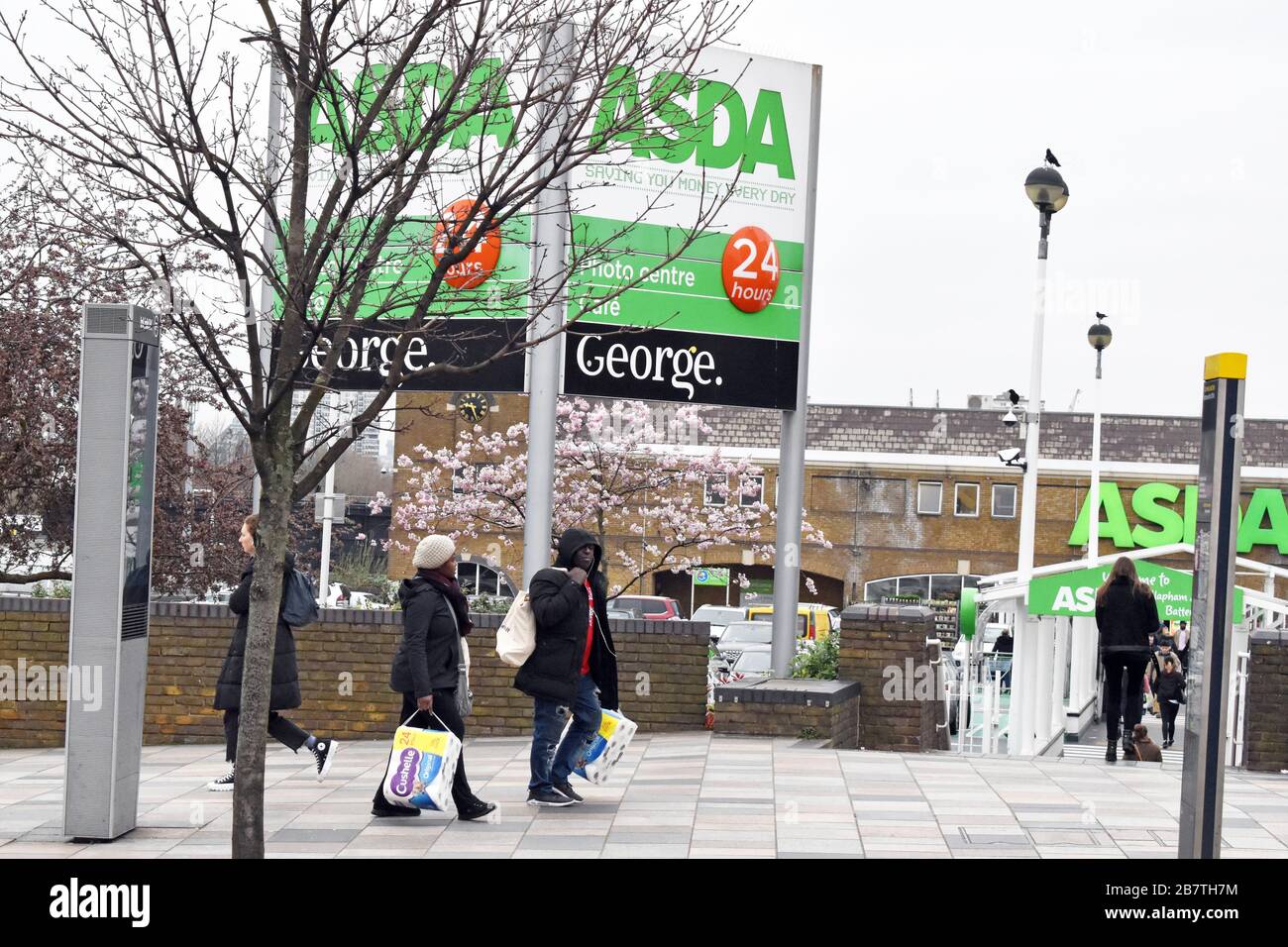 Asda Opening Stock Photos Asda Opening Stock Images Alamy