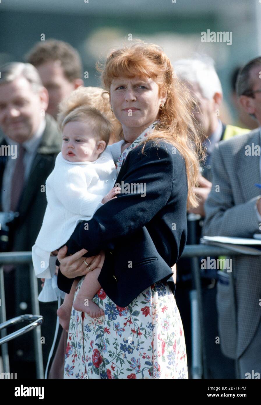 Sarah ferguson baby hires stock photography and images Alamy