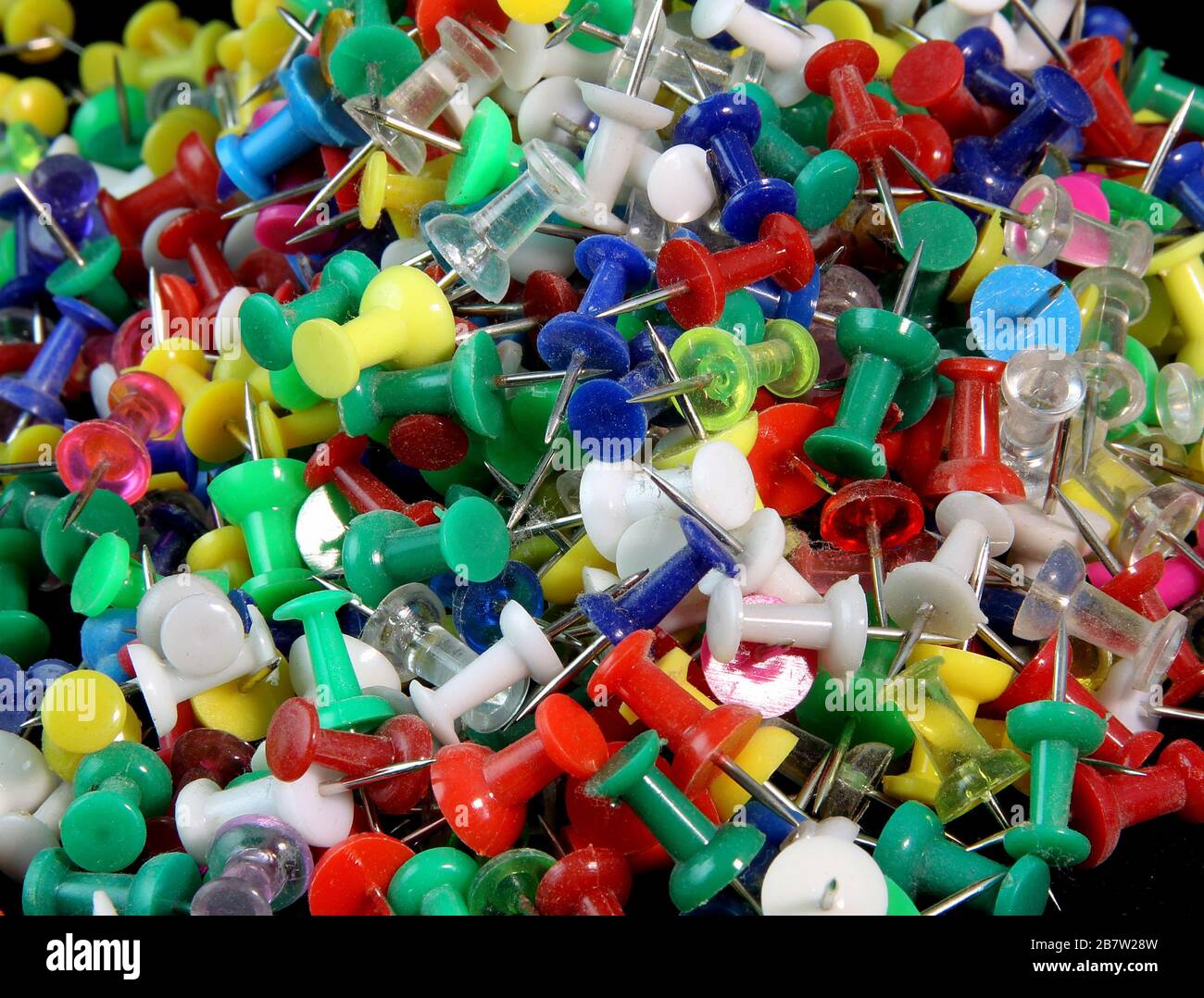 Push Pin Color Es Push pins of various colors hi-res stock photography and images - Alamy