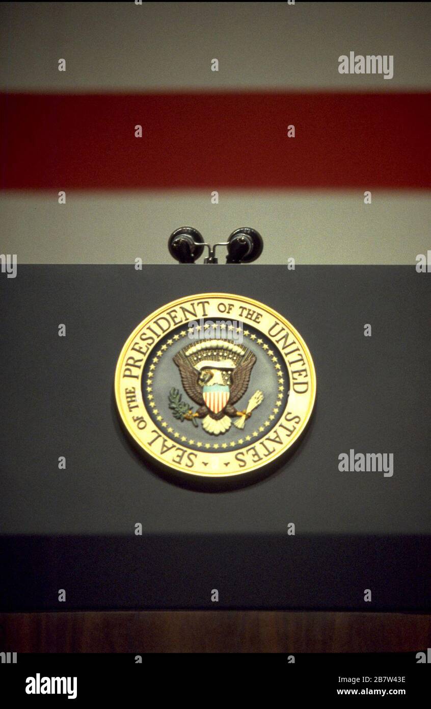Presidential Seal Podium High Resolution Stock Photography and Images Alamy