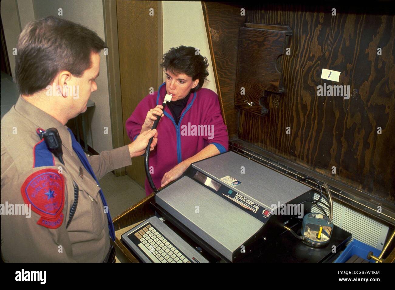 Evidentiary breath tester hires stock photography and images Alamy