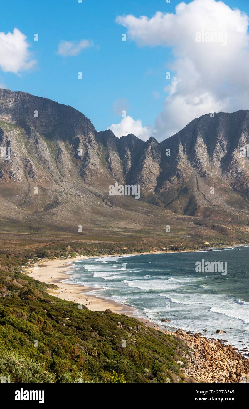 Kogel Bay, Western Cape, South Africa. Kogels Bay on Clarens Drive a scenic  route on the R44 between Gordons bay and Rooi Els. Hottentots Stock Photo  - Alamy