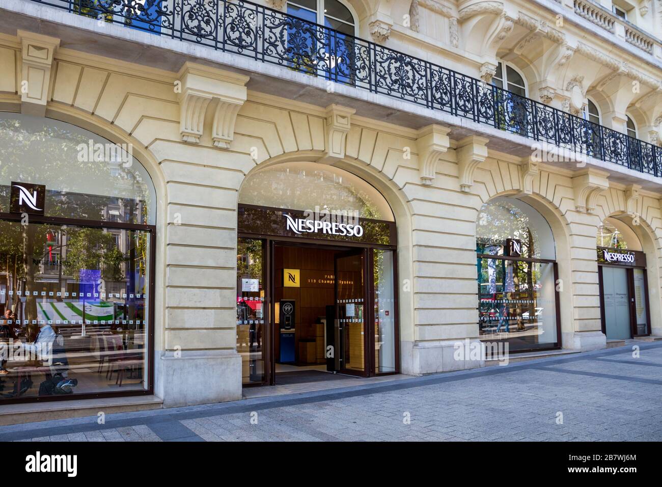 Paris/France - September 10, 2019 : The Nespresso coffee store on  Champs-Elysees avenue Stock Photo - Alamy