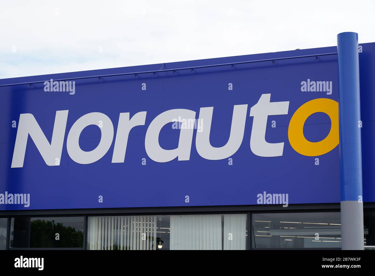 Bordeaux , Aquitaine / France - 09 24 2019 : Norauto shop logo sign french Automotive Repair and Spare Parts Specialist Stock Photo