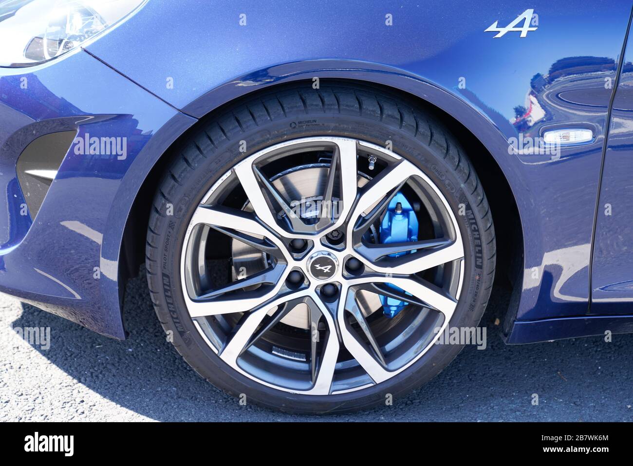 Bordeaux , Aquitaine / France - 10 11 2019 : Alpine A110 sports modern car  wheel blue new Renault Stock Photo - Alamy