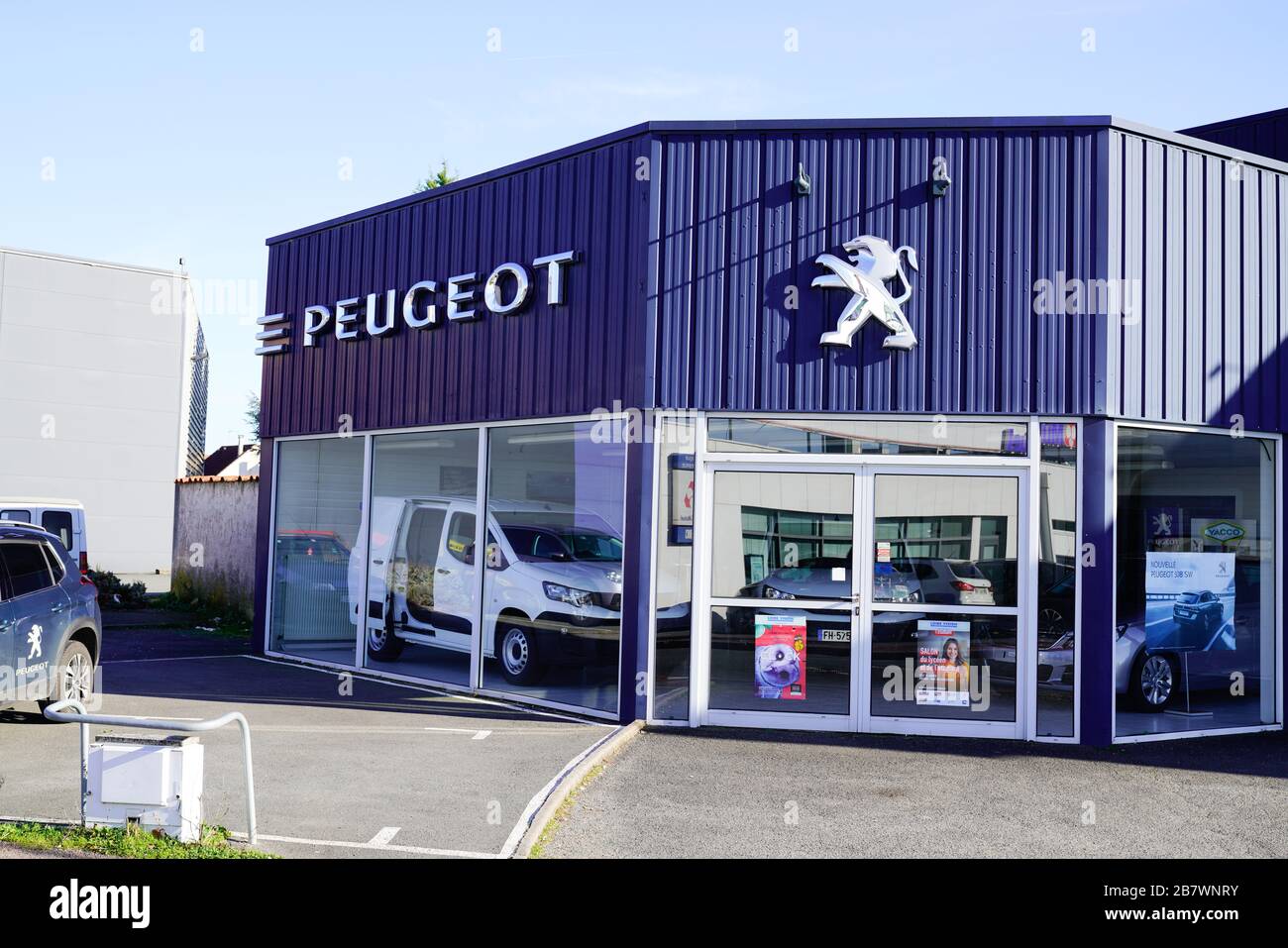 Bordeaux , Aquitaine / France 01 15 2020 peugeot logo sign store