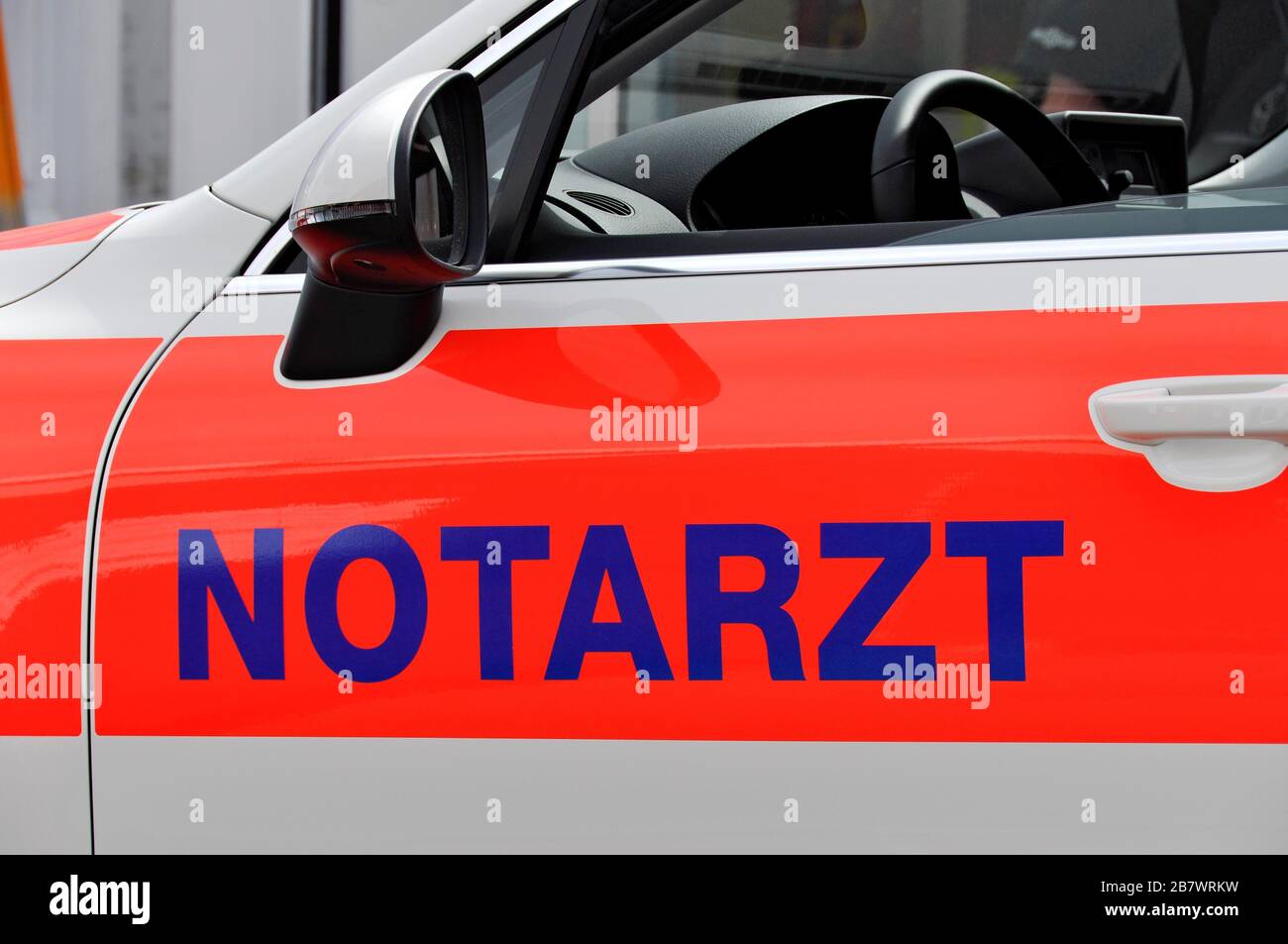 Inscription emergency doctor on an Audi Q5 quattro rescue vehicle, Rettmobil, Messe Fulda, Hesse, Germany Stock Photo