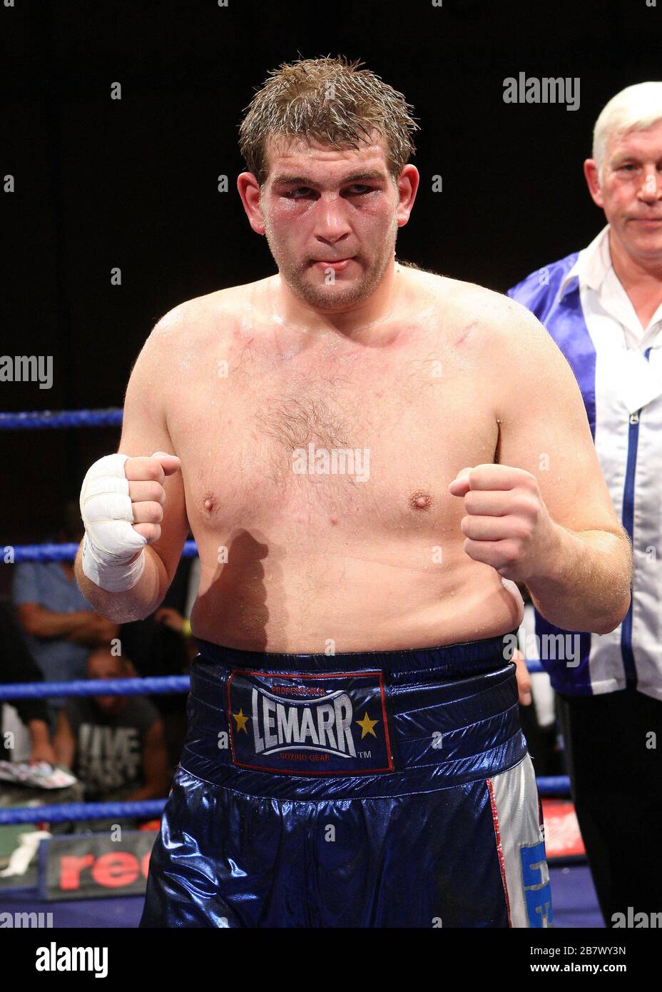 Danny Williams (silver shorts, Brixton) defeats John McDermott (blue shorts, Horndon) in a