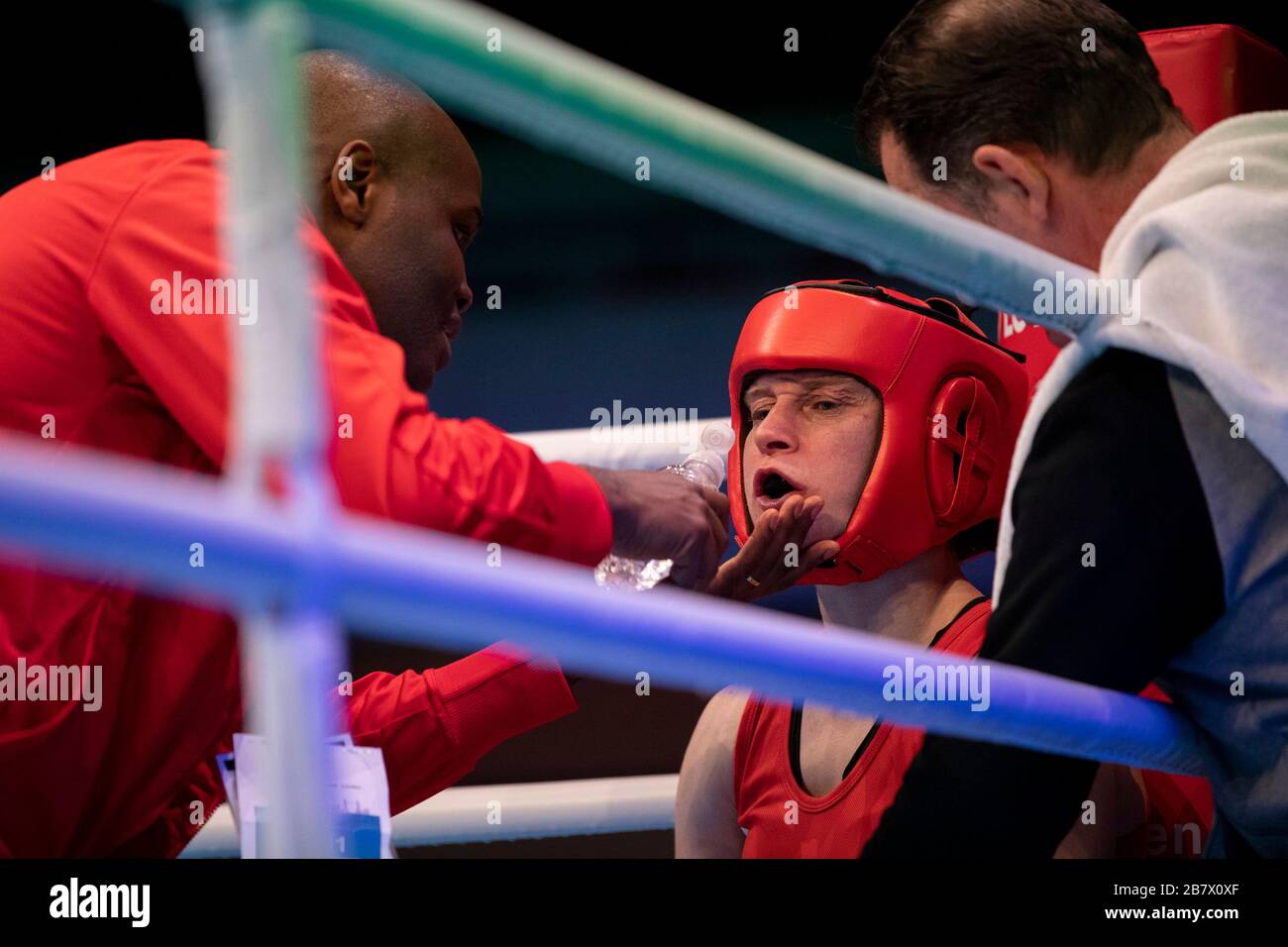 London, UK. 14-03-20. Delfine Persson (BEL) RED fights Nikoleta Pita (GRE) BLUE during the Road to Tokyo European Olympic Boxing Qualification Event. Stock Photo