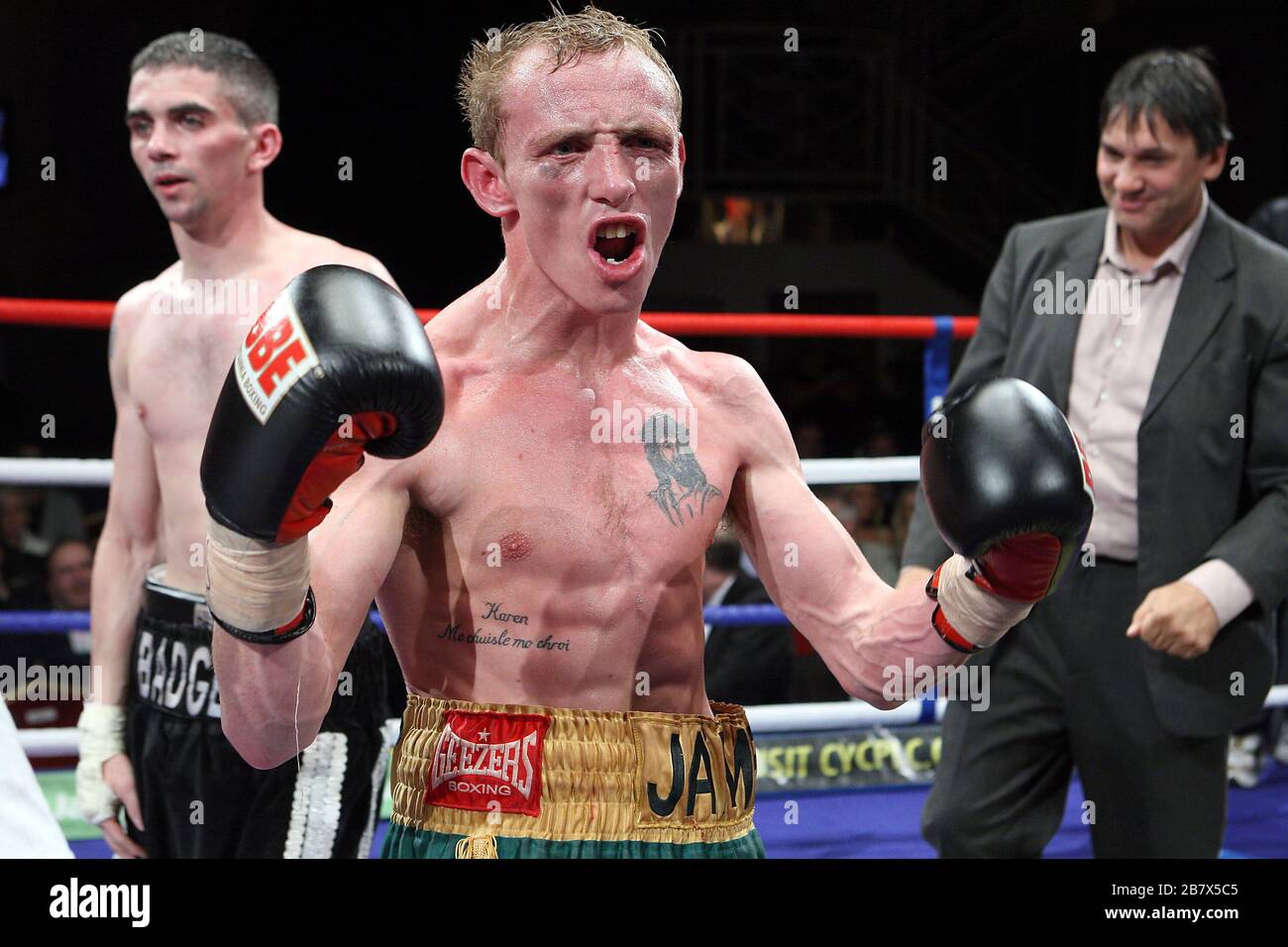 Superbantamweight hi-res stock photography and images - Alamy