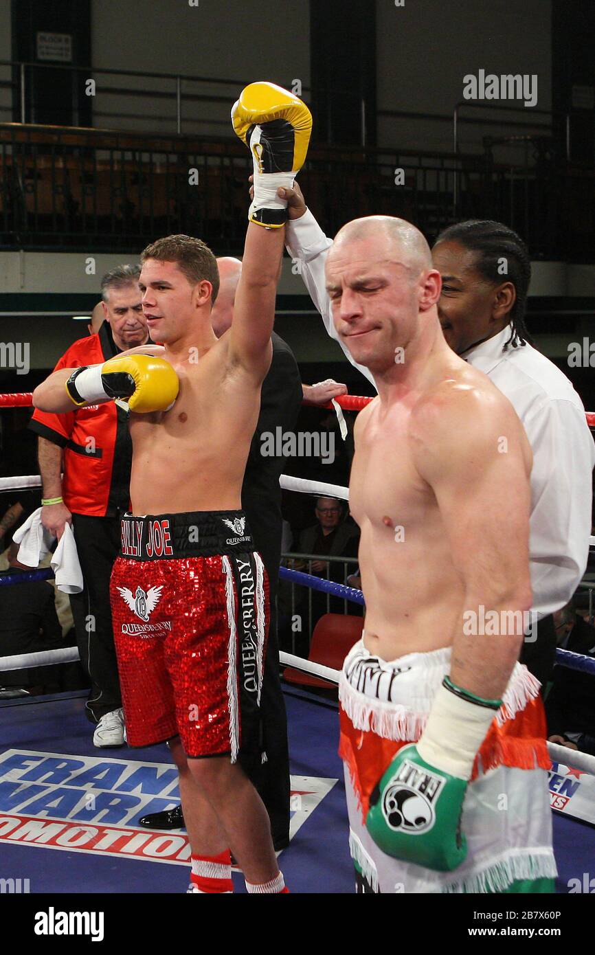 Billy Joe Saunders Red Shorts Defeats Tommy Tolan In A Middleweight Boxing Contest At York Hall Bethnal Green Promoted By Frank Warren Stock Photo Alamy