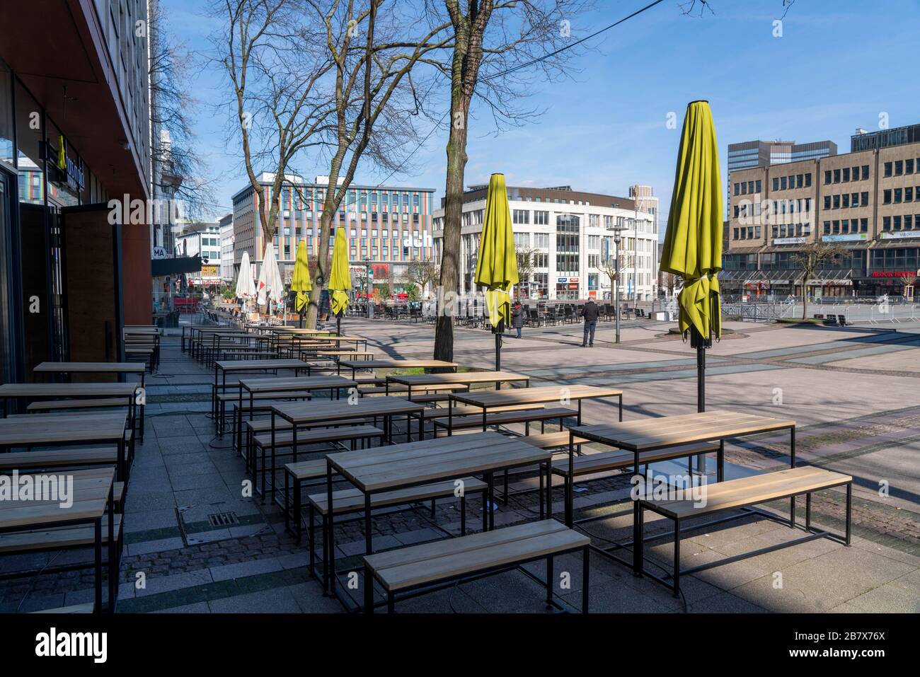 closed restaurants, cafs in downtown Essen, Kennedy Platz, effects of the coronavirus pandemic in Germany, Essen, Stock Photo
