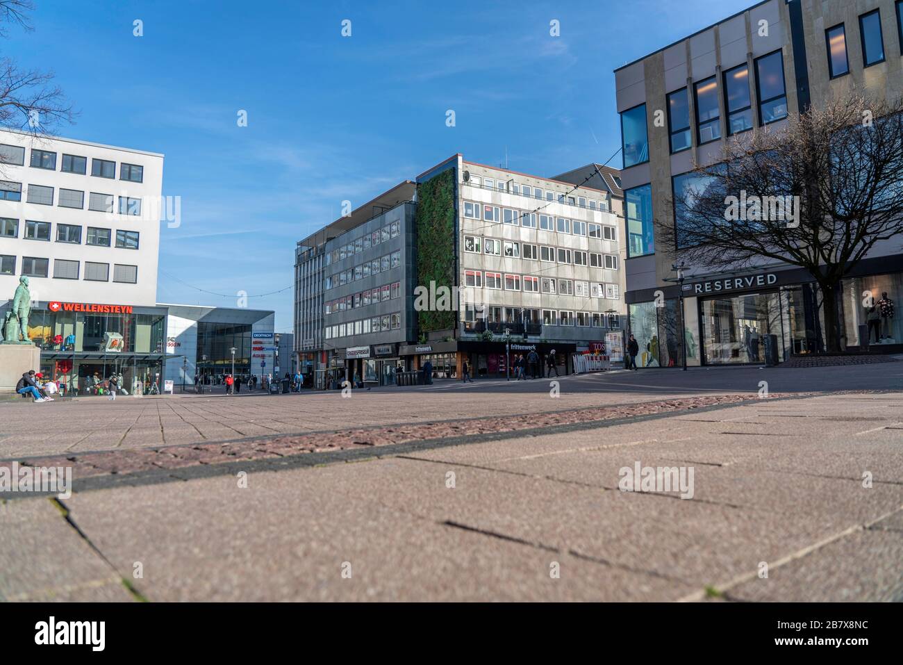 Effects of the Coronavirus Pandemic in Germany, Essen, empty shopping street, Kennedy Platz, Stock Photo
