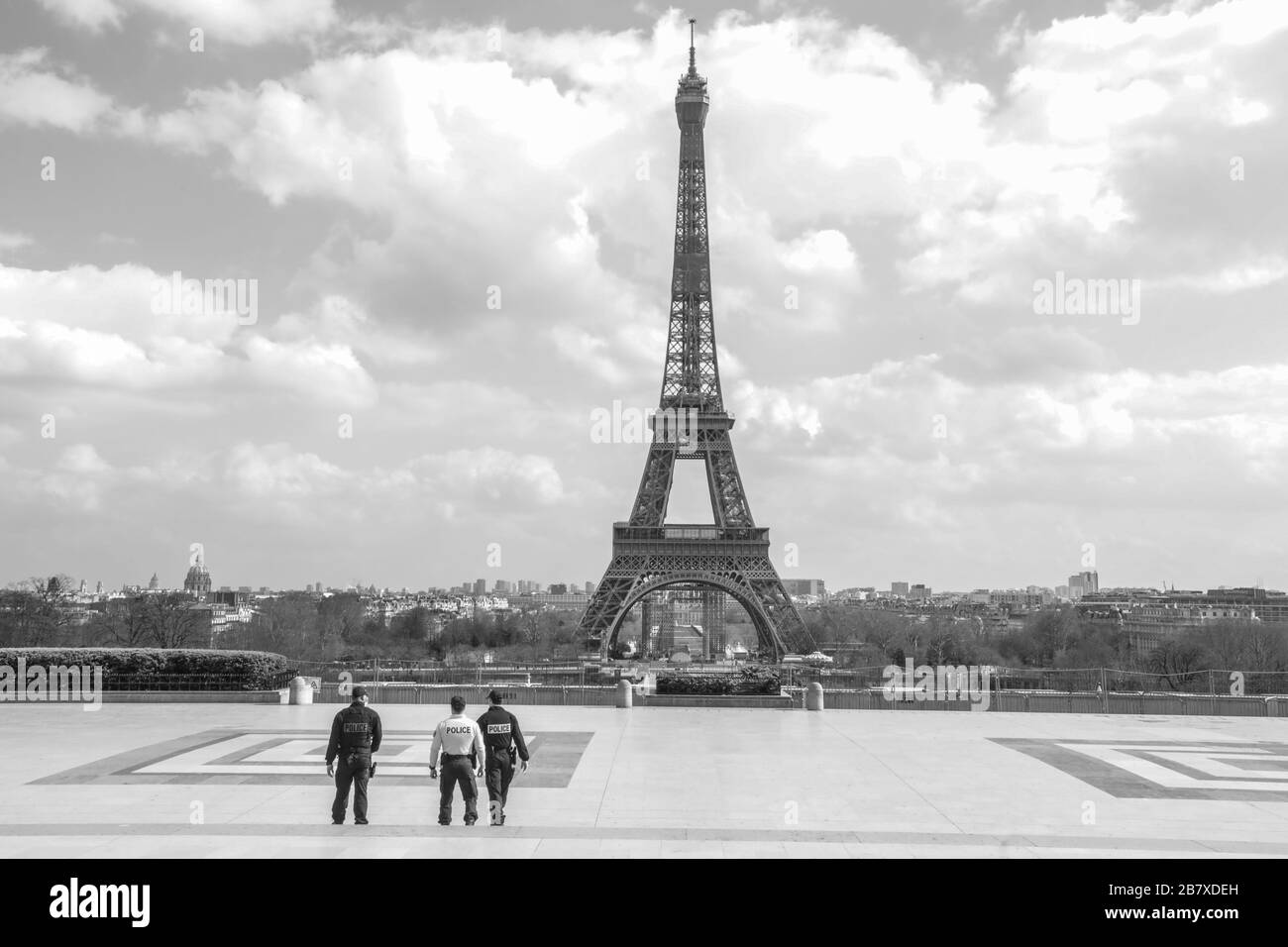 CORONAVIRUS: EIFFEL TOWER SHUT DOWN , PARIS Stock Photo