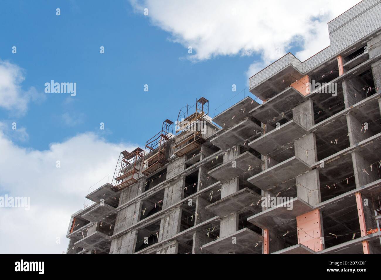 Concrete frame of the building under construction Stock Photo - Alamy