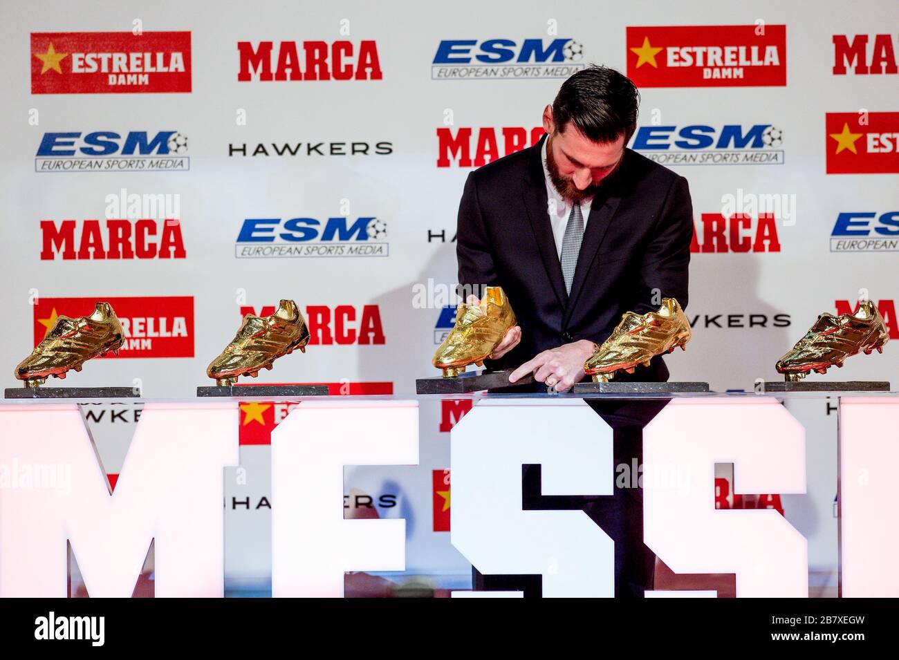 BARCELONA, SPAIN - DECEMBER 18: Leo Messi during the Golden Boot trophy  Ceremony Award in Antiga Fabrica Estrella Damm on December 18, 2018 in  Barcel Stock Photo - Alamy
