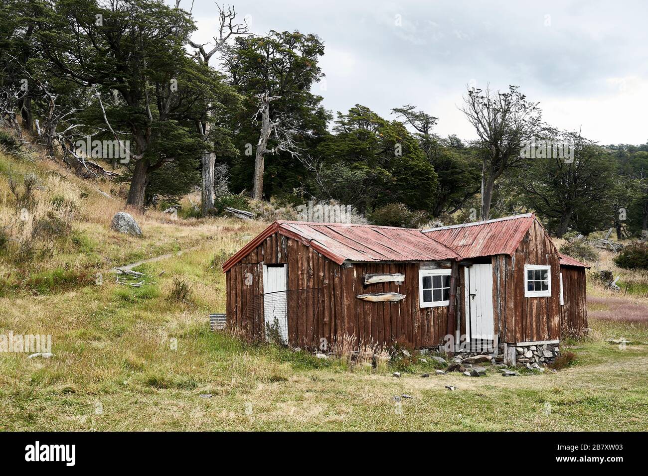 Remote Deserted Homestead On Shore Of Lake Argentino Stock Photo   Alamy