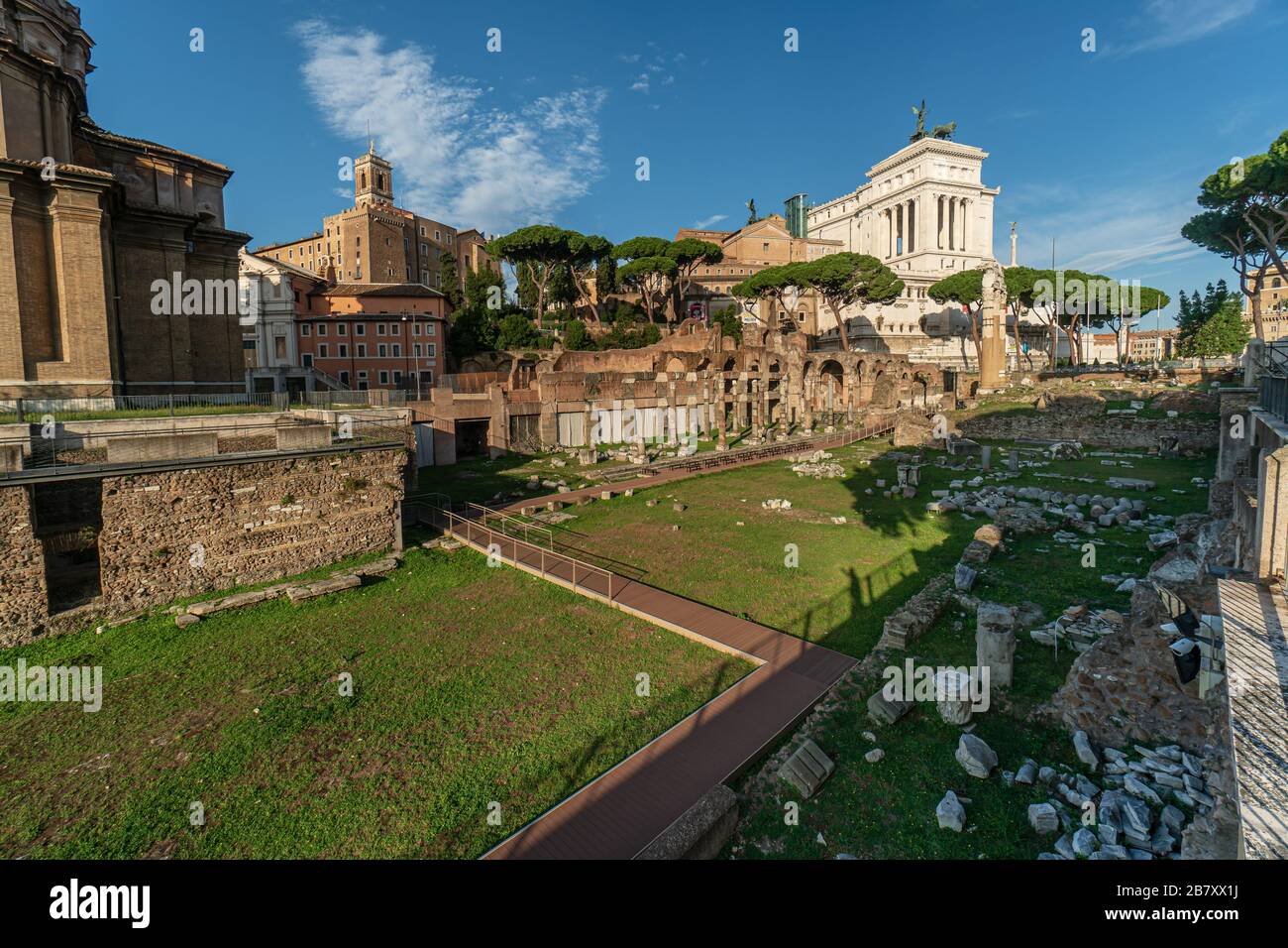 Rome forum romanum sunset hi-res stock photography and images - Alamy