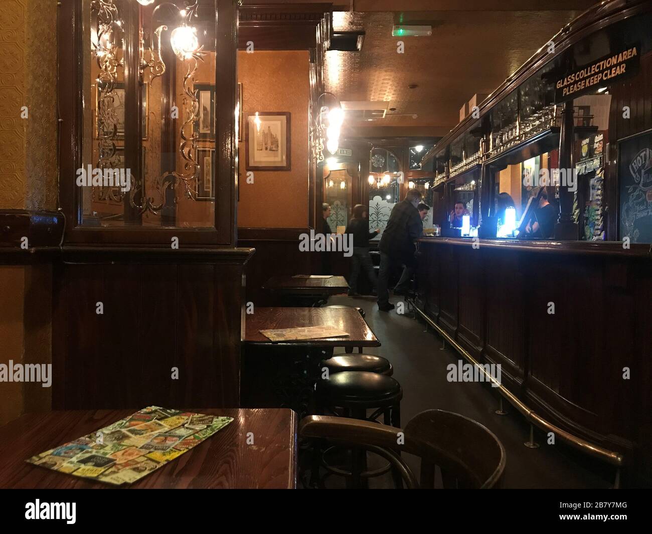 Glasshouse stores pub looking empty in soho hires stock photography