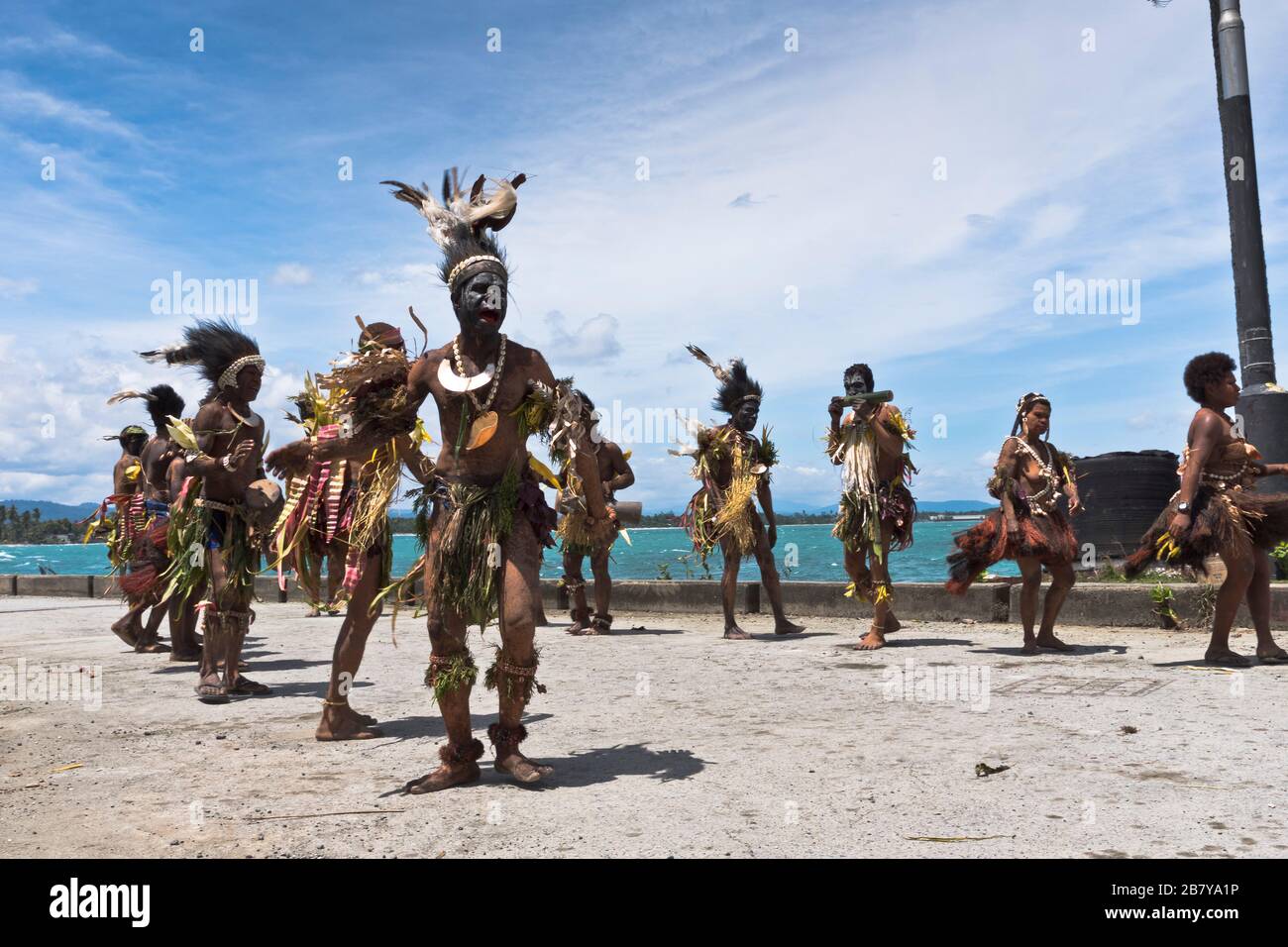 dh Port cruise ship welcome WEWAK PAPUA NEW GUINEA Traditional PNG native dancers welcoming visitors tourism people culture Stock Photo