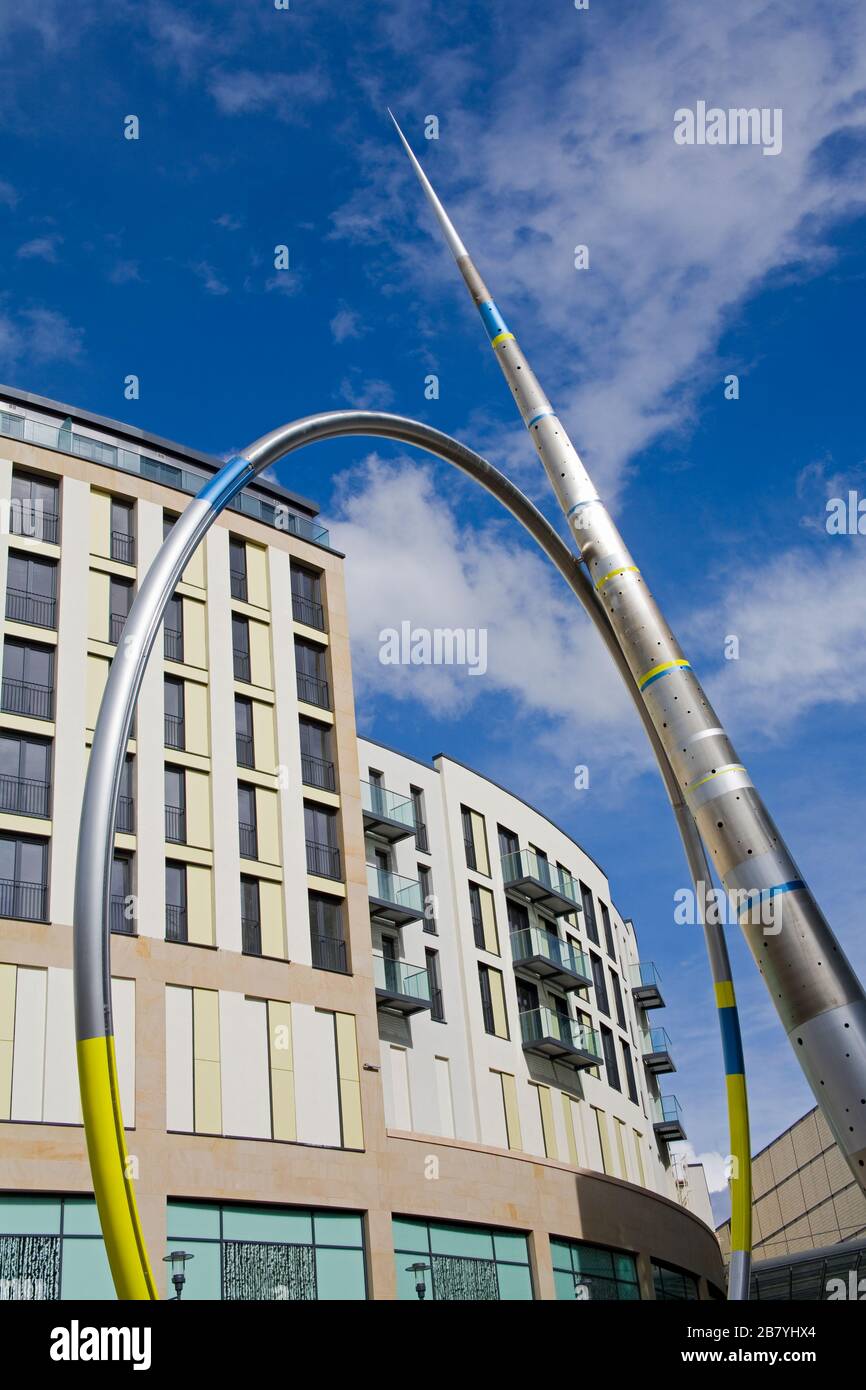 Alliance sculpture by Metais & St. David's Shopping Mall, Cardiff City