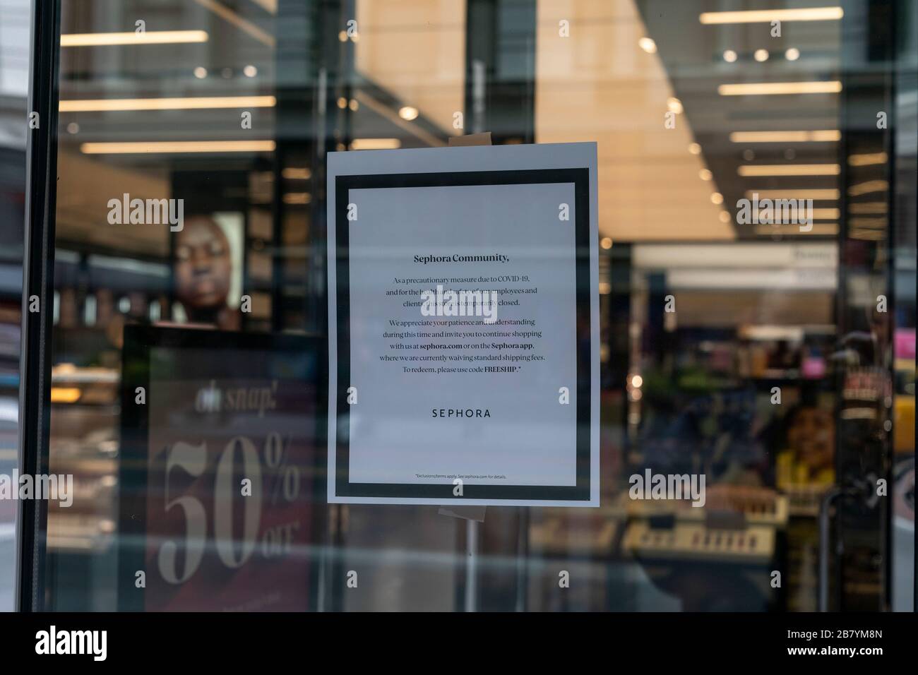 New York, NY - March 18, 2020: Sephora cosmetics store on 34th street closed due to ongoing coronavirus cases and fears Stock Photo