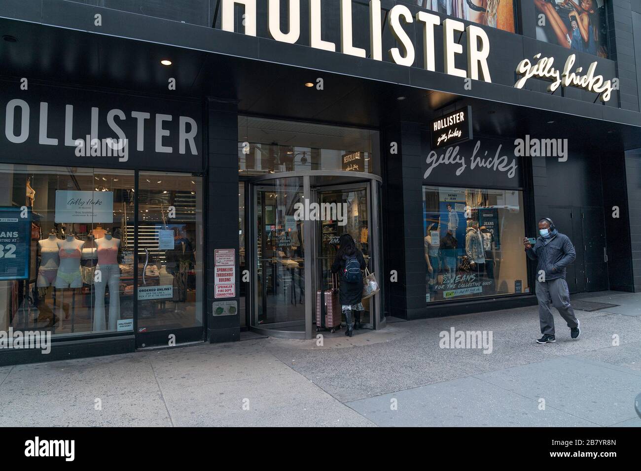 hollister store usa