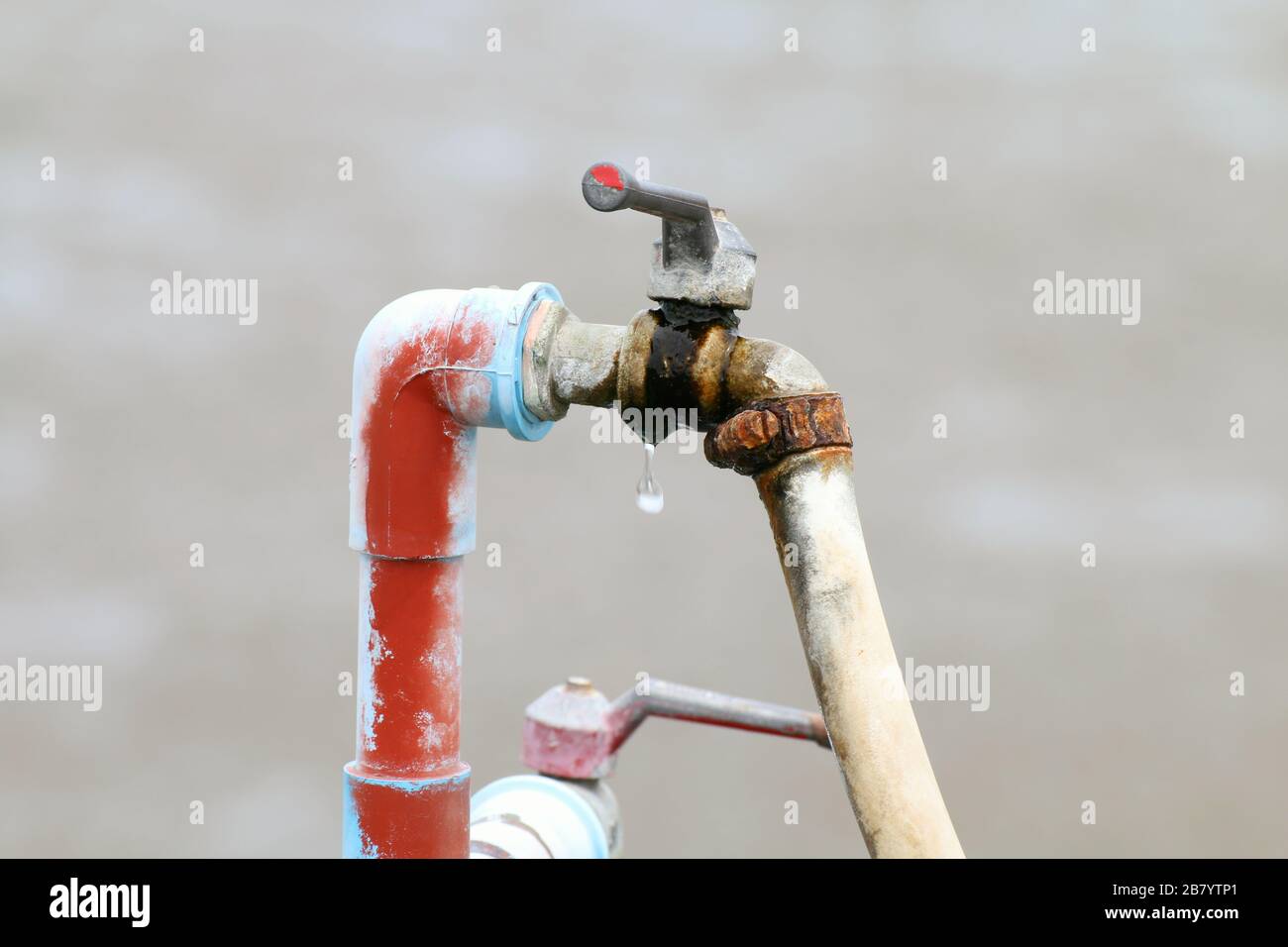 Tap the old water, Old water pipes Stock Photo Alamy