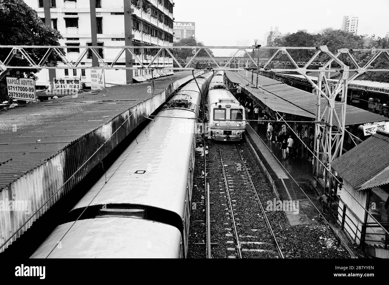 Local train, Grant Road station, Bombay, Mumbai, Maharashtra, India, Asia Stock Photo
